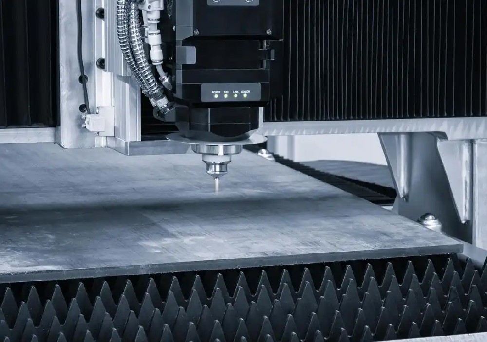 什么樣的激光切割機(jī)才能稱之為“激光切割高速機(jī)”？