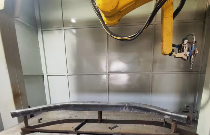 機器人三維激光切割機 機器人三維激光切割機