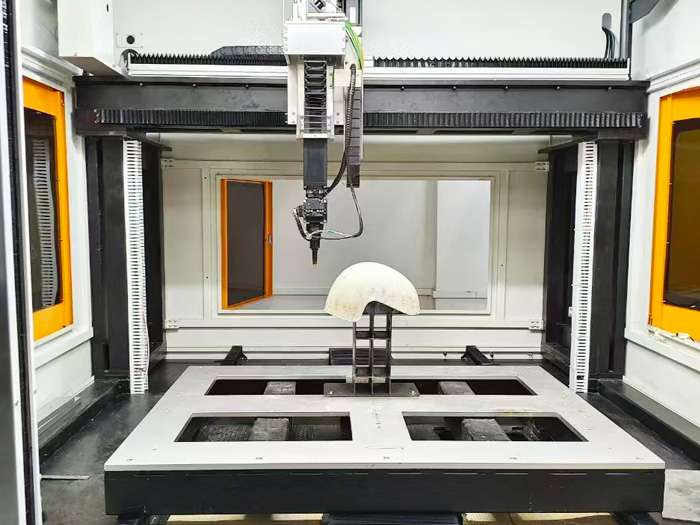 三維五軸激光切割機(jī)