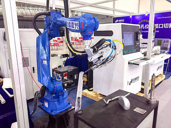 鴻鐳激光第11屆武漢國際機床展覽會圓滿成功