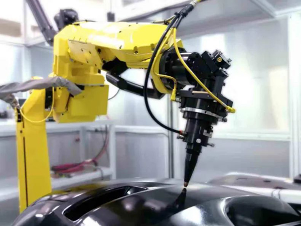 三維光纖激光切割機在汽車行業(yè)中的應(yīng)用