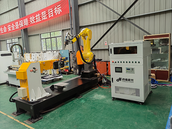 三維六軸激光切割機(jī)